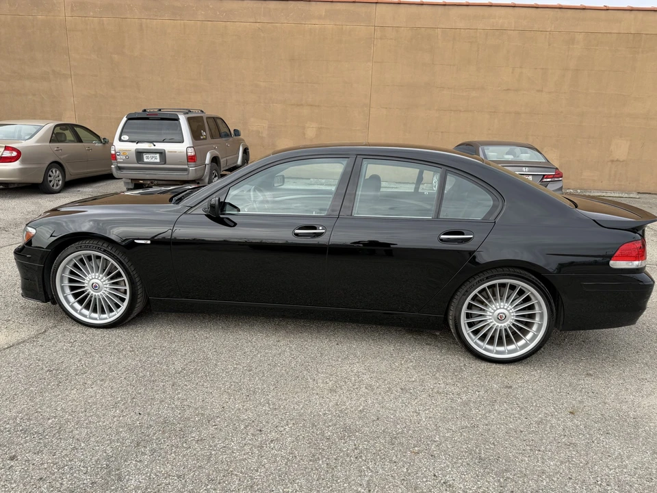 2007 BMW Alpina B7 - Image 4 of 21