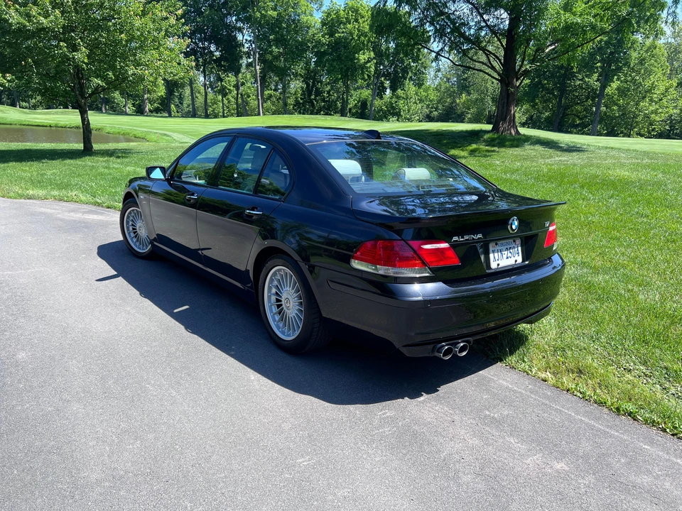 2007 BMW Alpina B7 - Image 20 of 31