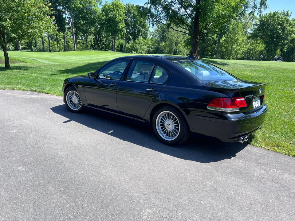 2007 BMW Alpina B7 - Image 19 of 31
