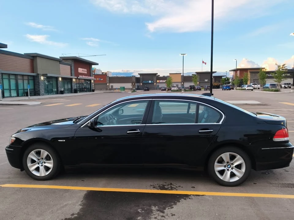 2007 BMW E65/E66 750i & 760i Sedan - Image 7 of 14