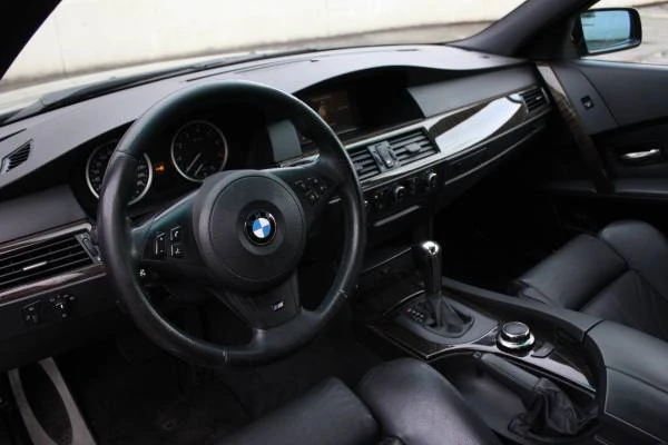 2007 BMW E60 5 Series Sedan - Image 10 of 13