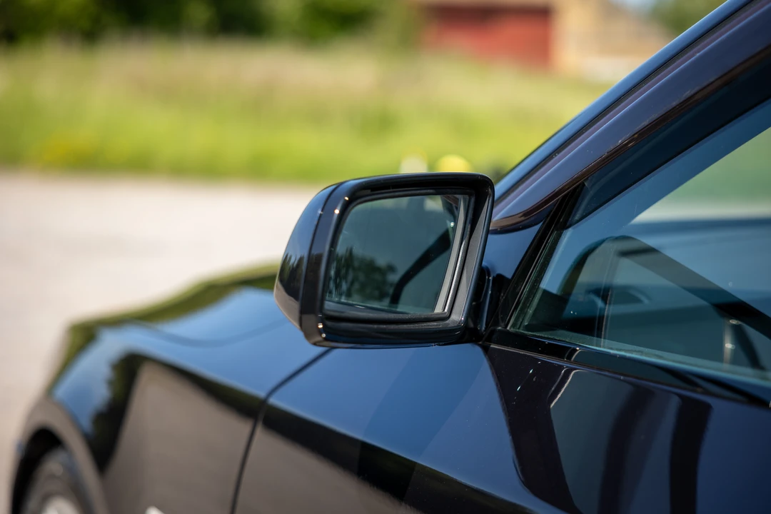 2007 BMW E60 545i & 550i Sedan - Image 24 of 31