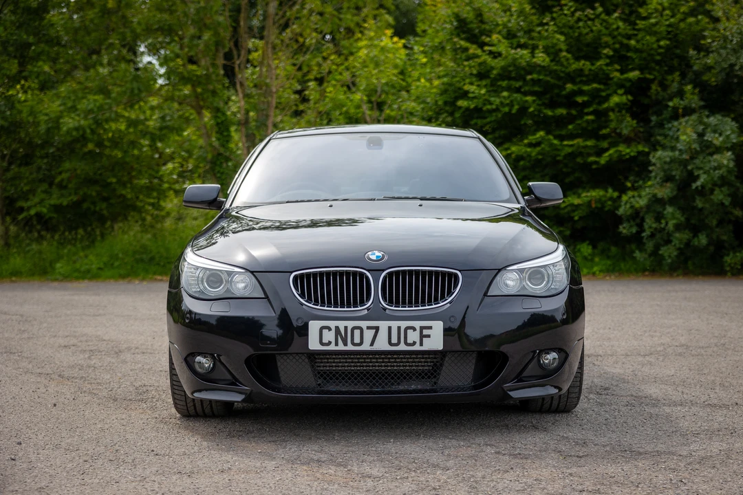 2007 BMW E60 545i & 550i Sedan - Image 2 of 31