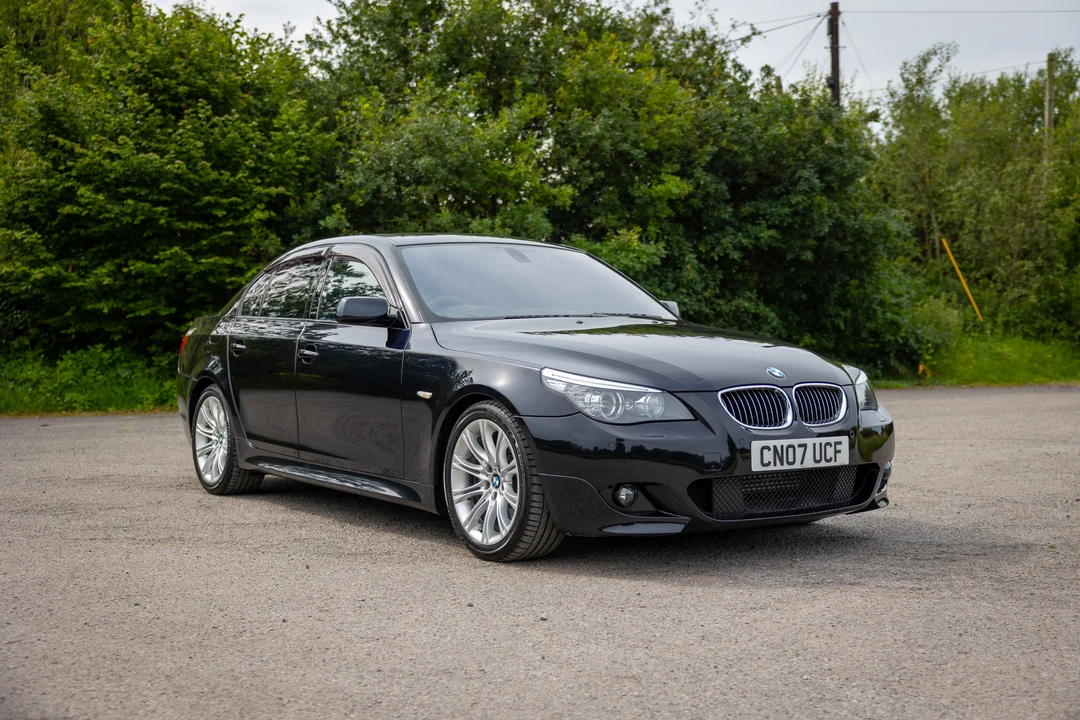 2007 BMW E60 545i & 550i Sedan - Image 3 of 31