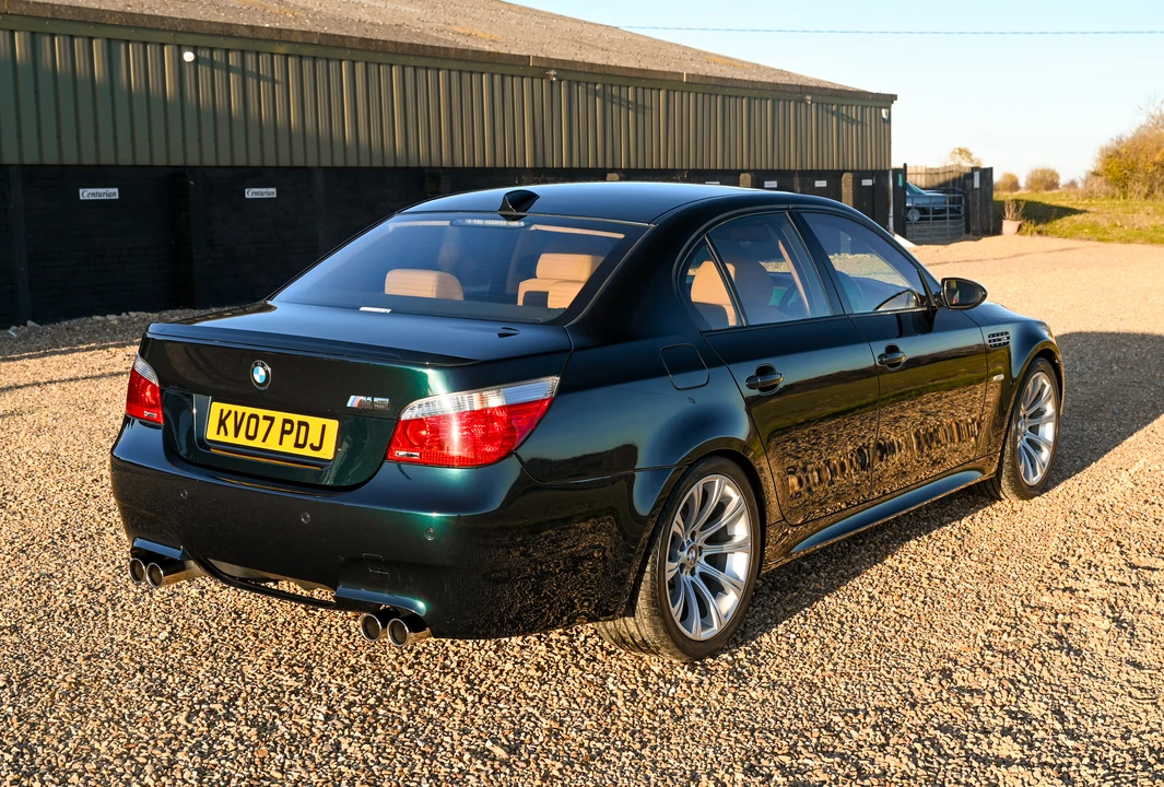 2007 BMW E60 M5 - Image 14 of 31