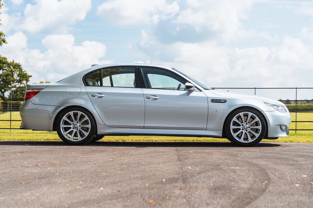 2007 BMW E60 M5 - Image 16 of 31