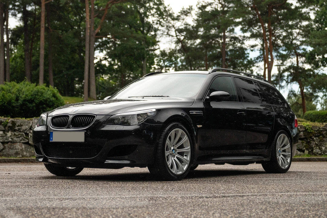 2007 BMW E61 M5 Touring - Image 2 of 31