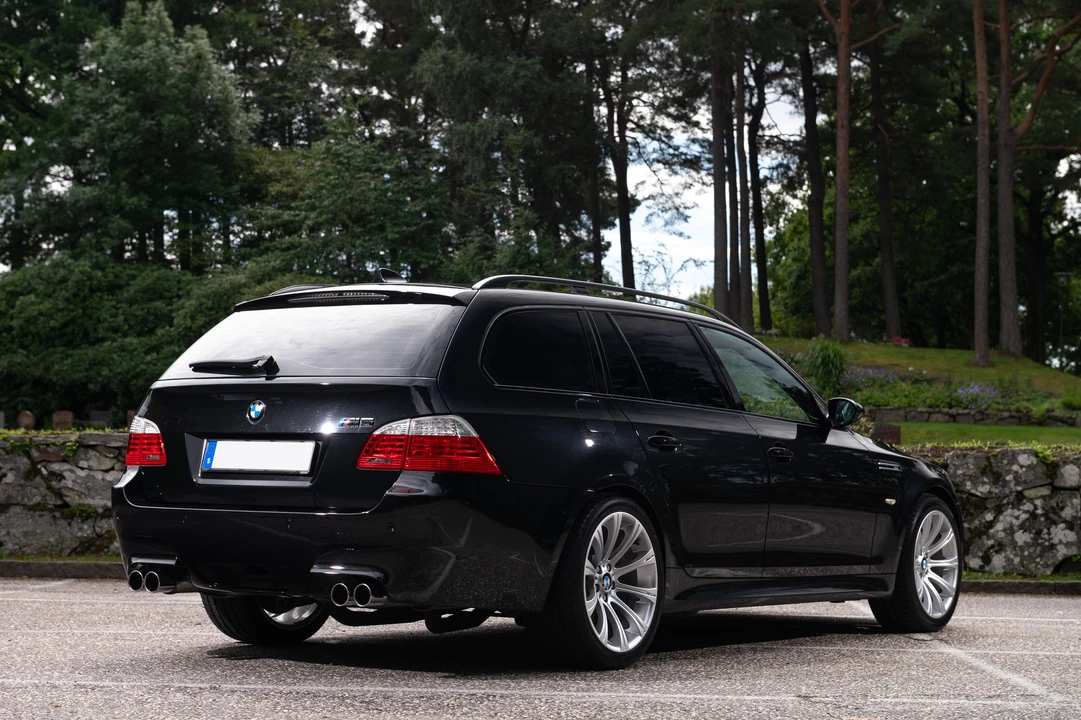 2007 BMW E61 M5 Touring - Image 10 of 31