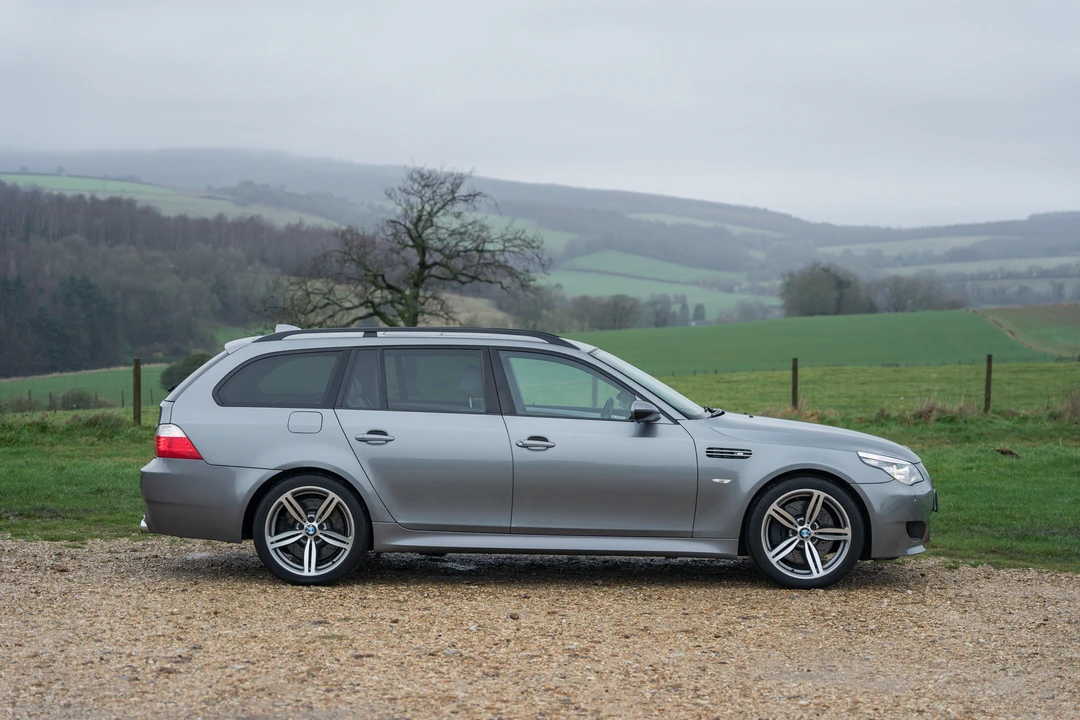 2007 BMW E61 M5 Touring - Image 9 of 31