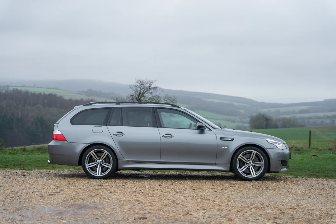 2007 BMW E61 M5 Touring - Image 10 of 31