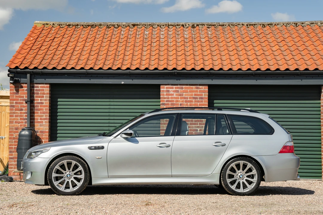 2007 BMW E61 M5 Touring - Image 9 of 31