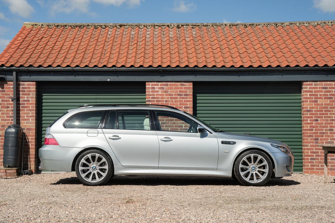 2007 BMW E61 M5 Touring - Image 5 of 31