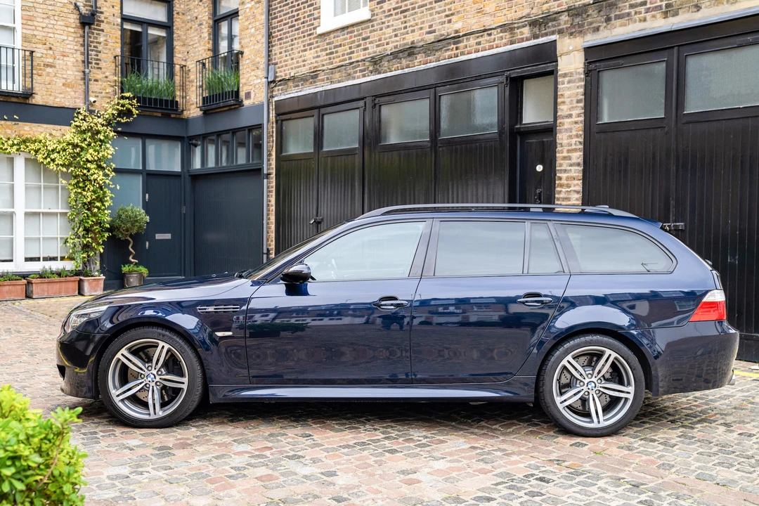 2007 BMW E61 M5 Touring - Image 5 of 31