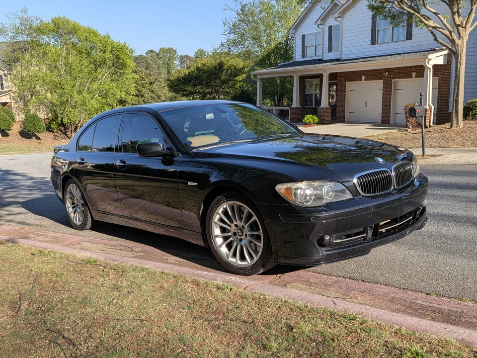 2007 BMW Alpina B7 - Image 2 of 6