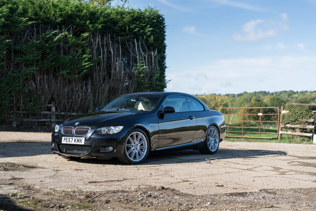 2007 BMW E93 335i Convertible - Image 3 of 31