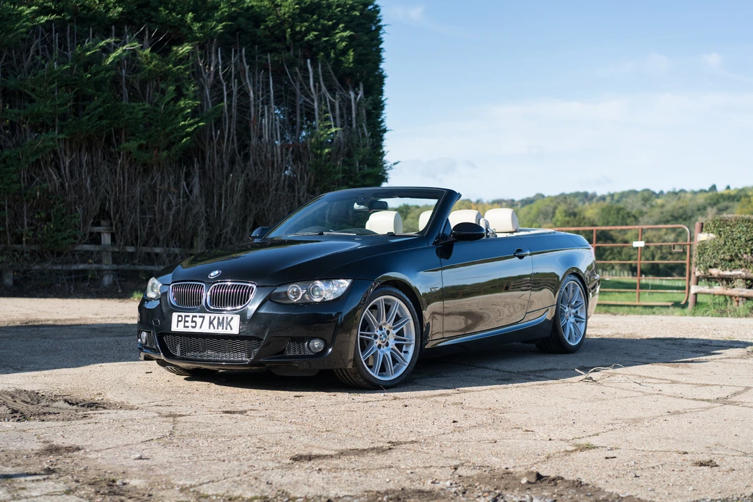 2007 BMW E93 335i Convertible - Image 5 of 31