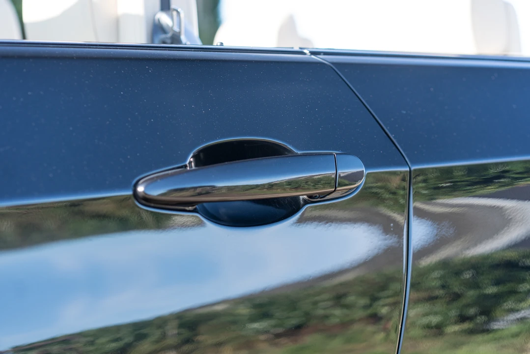 2007 BMW E93 335i Convertible - Image 23 of 31