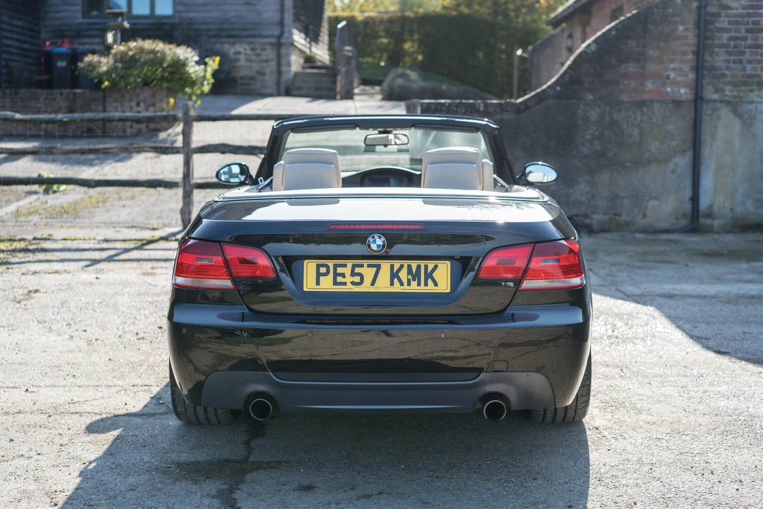 2007 BMW E93 335i Convertible - Image 24 of 31