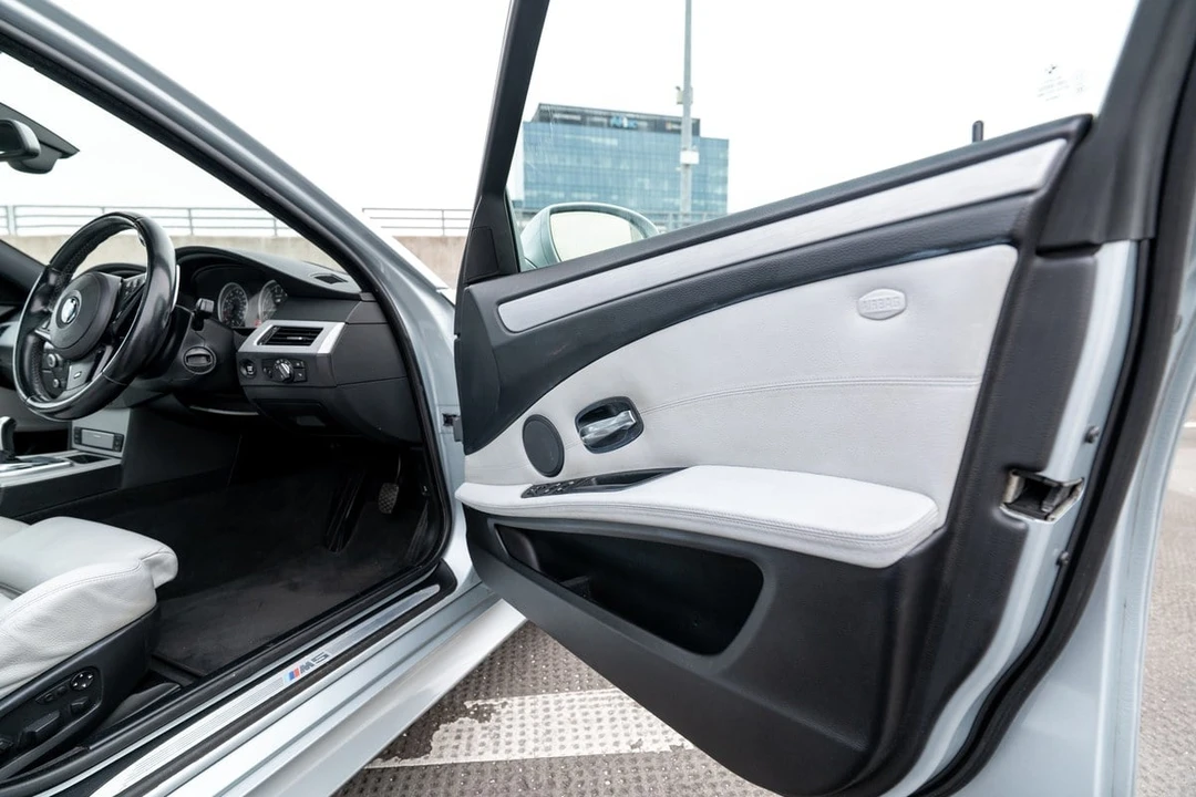 2007 BMW E60 M5 - Image 26 of 30