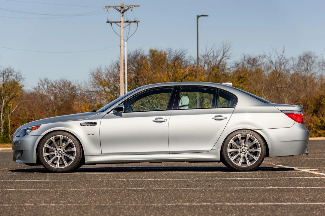 2007 BMW E60 M5 - Image 3 of 31