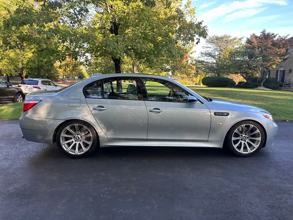 2007 BMW E60 M5 - Image 19 of 31