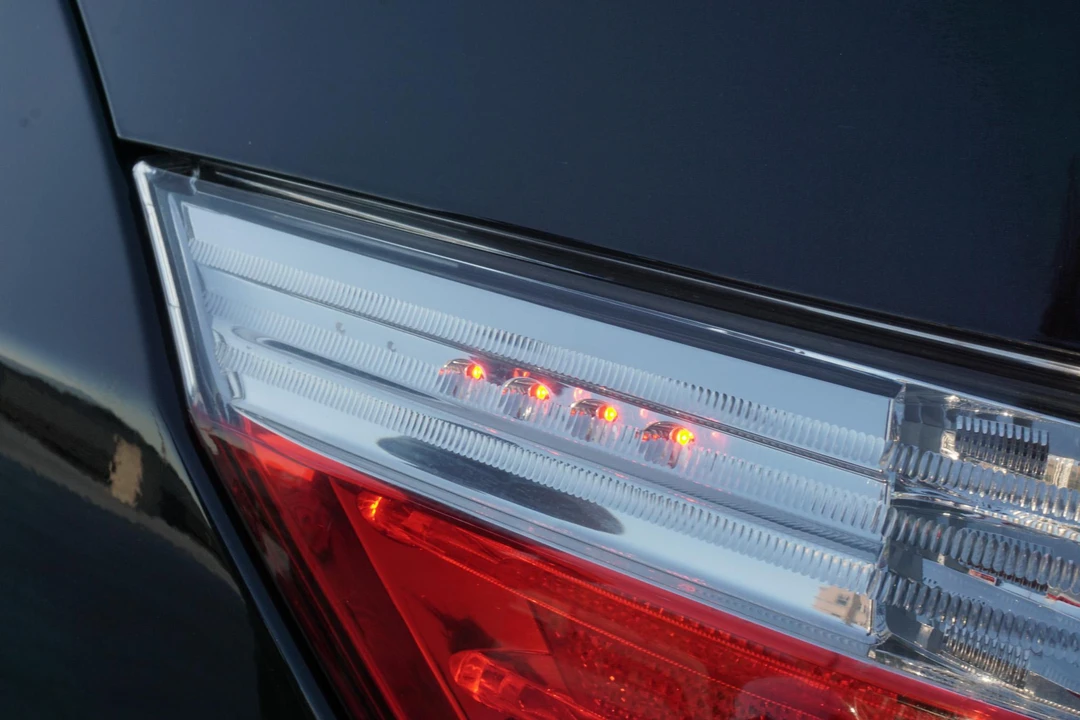 2007 BMW E60 M5 - Image 28 of 31
