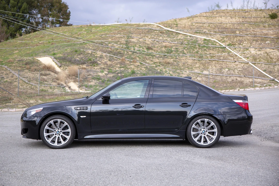 2007 BMW E60 M5 - Image 3 of 31
