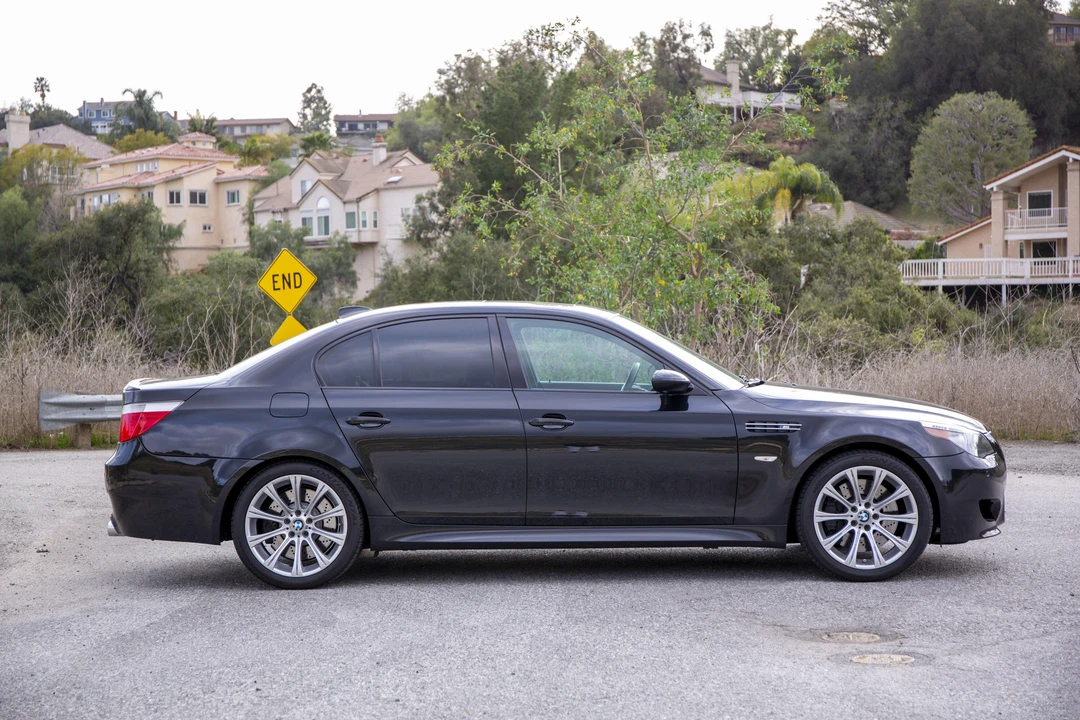 2007 BMW E60 M5 - Image 14 of 31