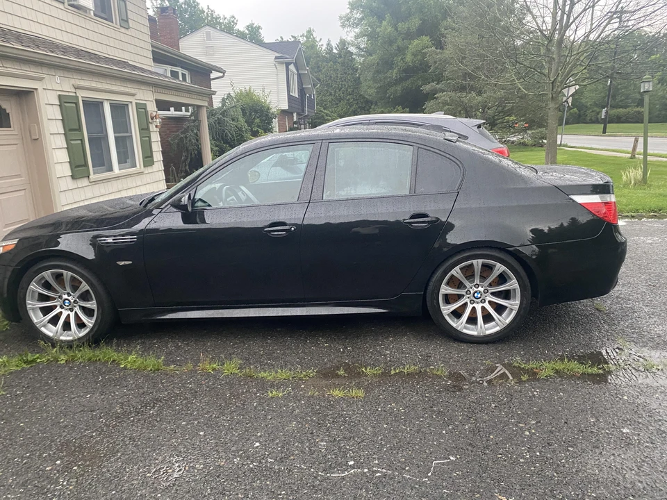 2007 BMW E60 M5 - Image 14 of 31