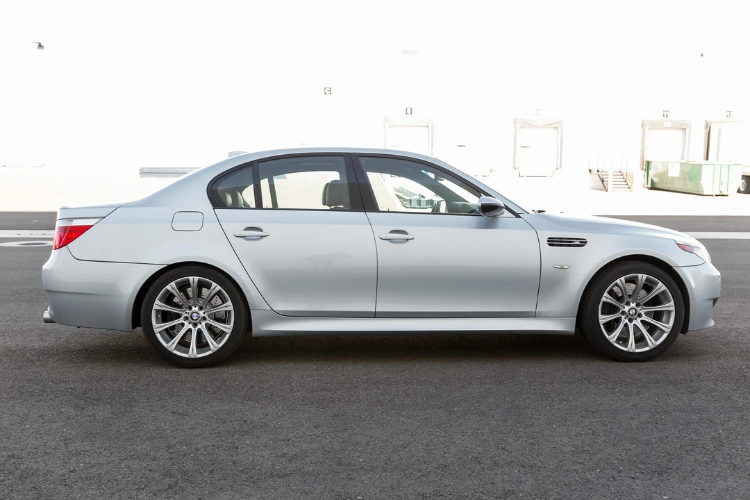 2007 BMW E60 M5 - Image 11 of 31