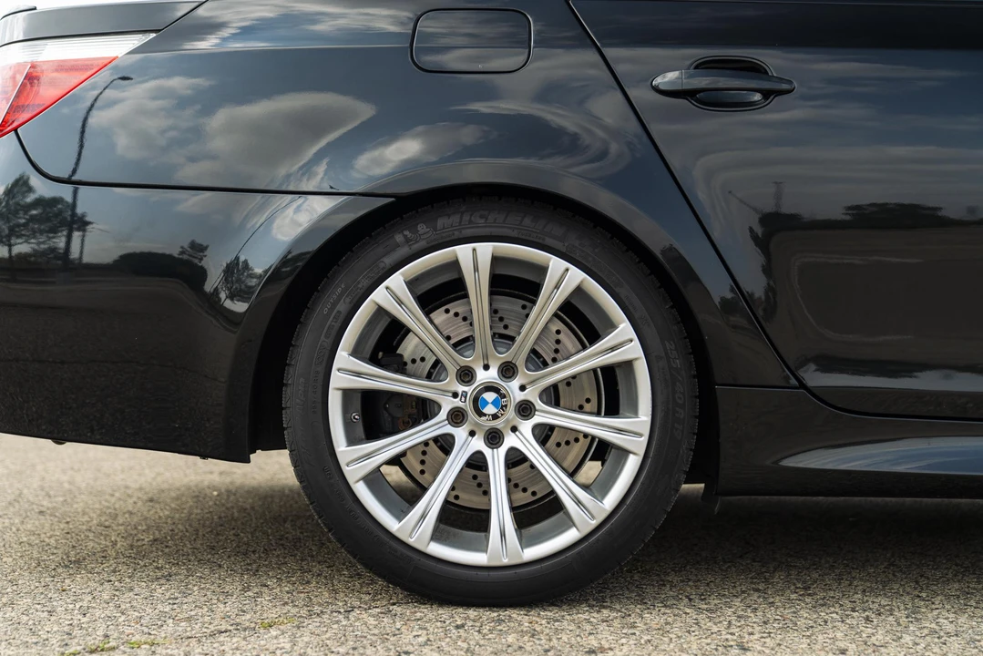 2007 BMW E60 M5 - Image 19 of 31