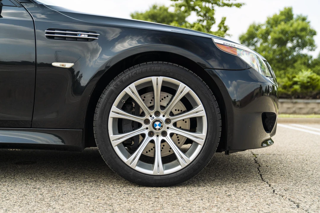 2007 BMW E60 M5 - Image 18 of 31