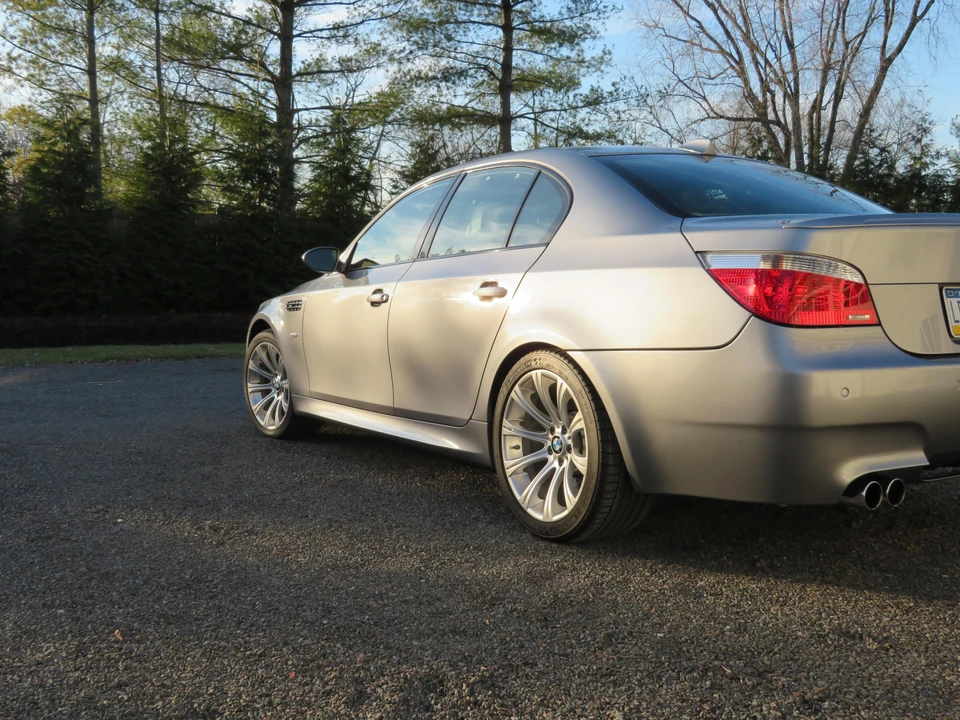 2007 BMW E60 M5 - Image 12 of 31
