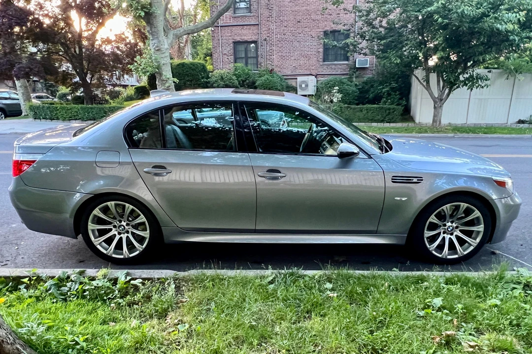 2007 BMW E60 M5 - Image 3 of 31