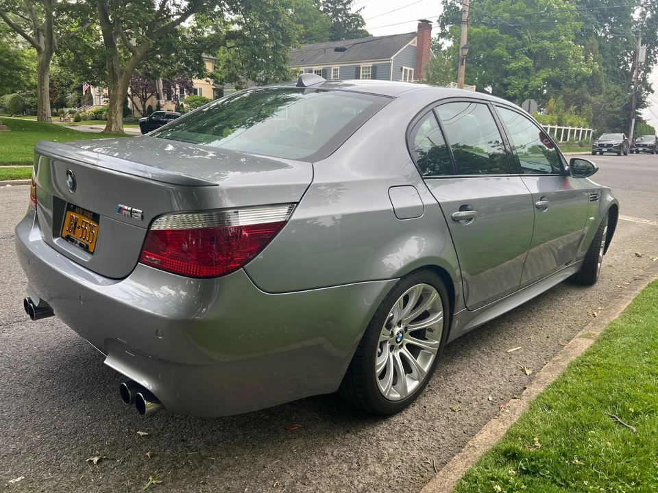2007 BMW E60 M5 - Image 10 of 31