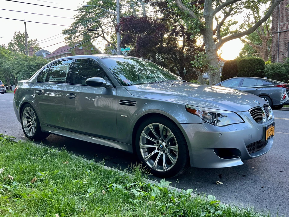 2007 BMW E60 M5 - Image 13 of 31
