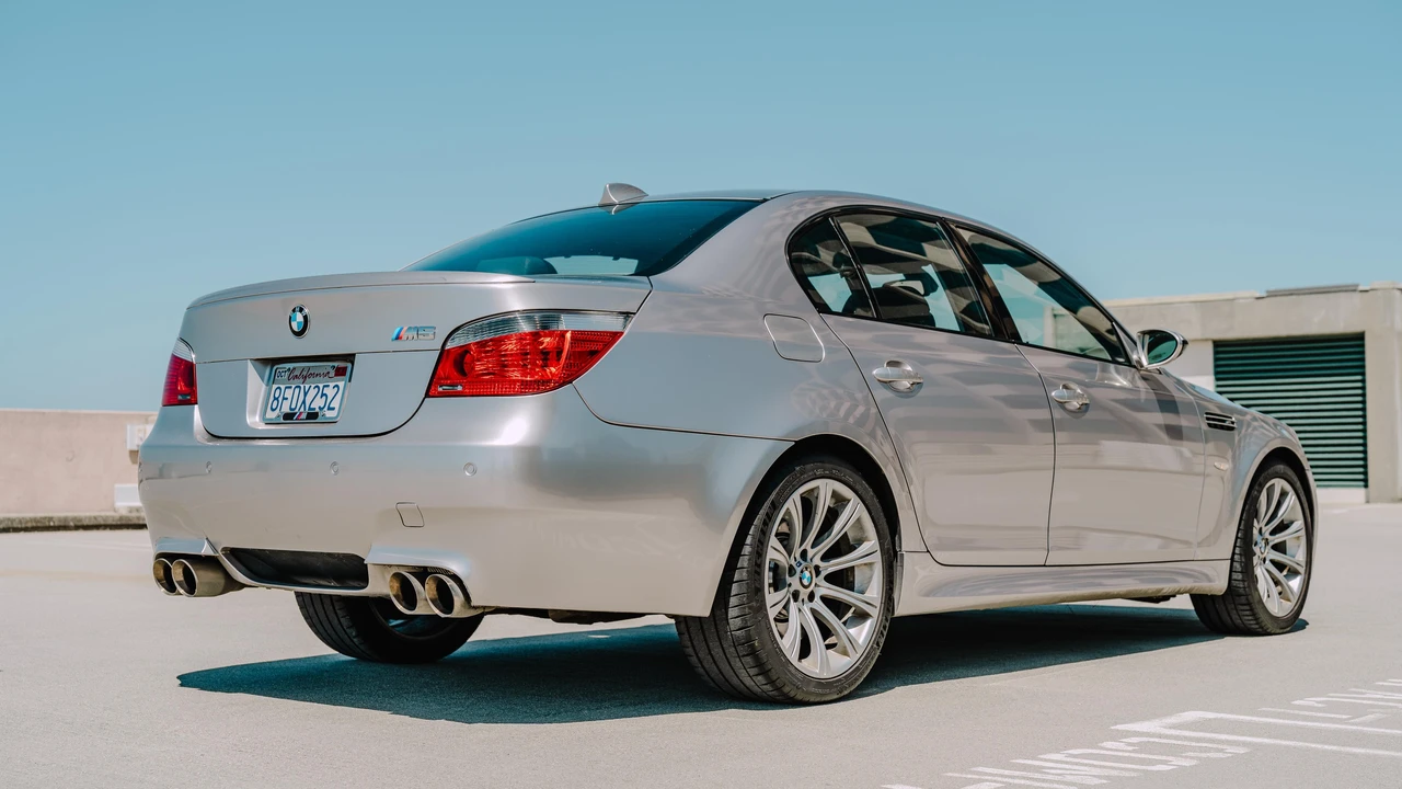 2007 BMW E60 M5 - Image 12 of 31