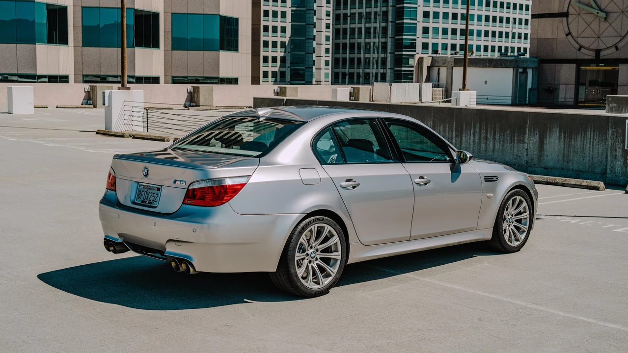 2007 BMW E60 M5 - Image 14 of 31
