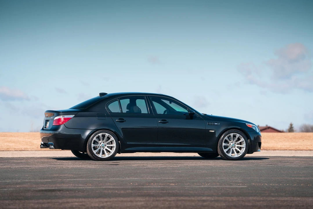 2007 BMW E60 M5 - Image 19 of 31