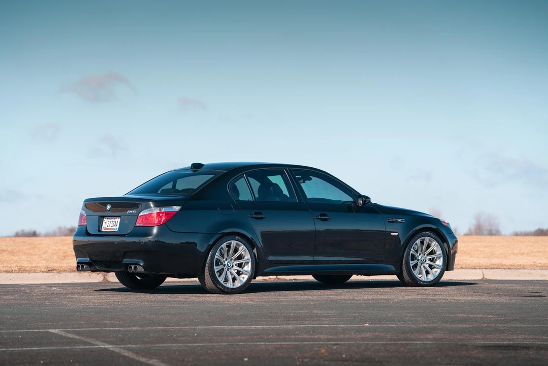 2007 BMW E60 M5 - Image 17 of 31