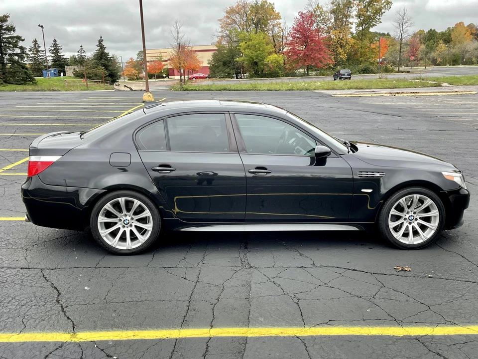 2007 BMW E60 M5 - Image 19 of 31