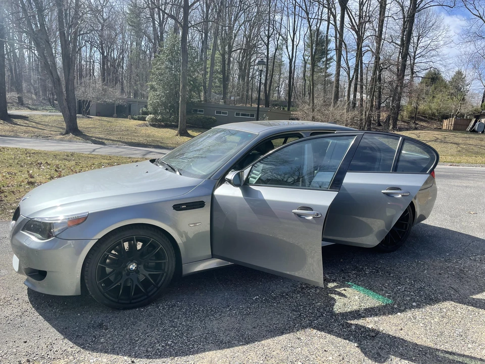 2007 BMW E60 M5 - Image 11 of 31