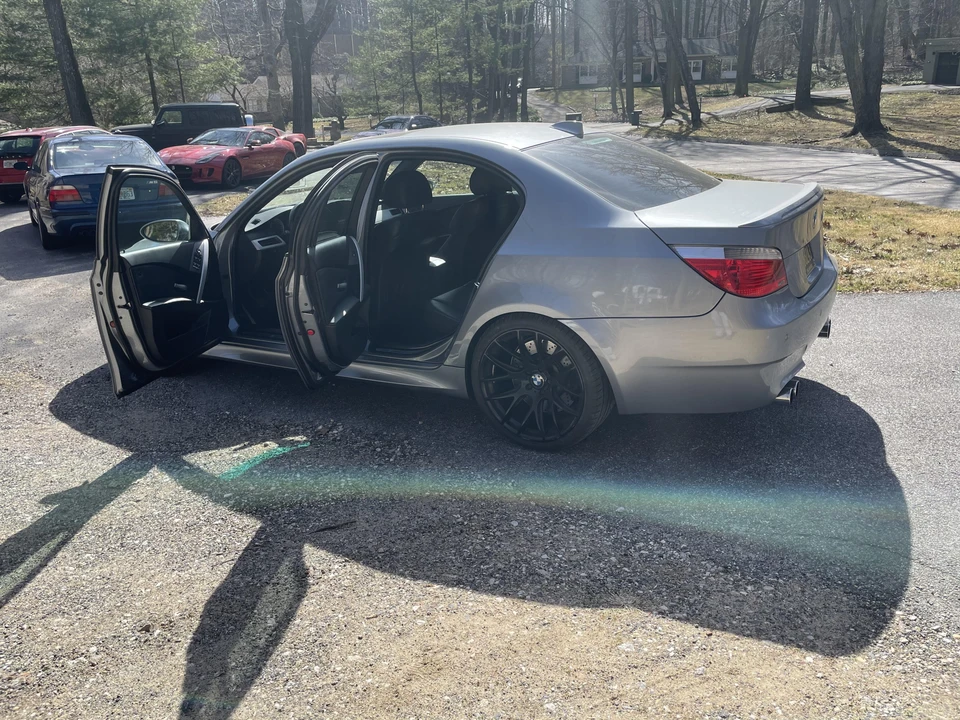 2007 BMW E60 M5 - Image 13 of 31