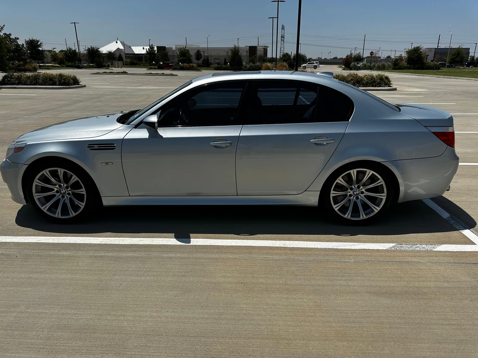 2007 BMW E60 M5 - Image 11 of 31