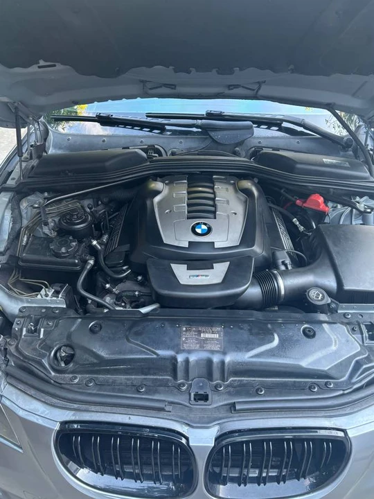 2007 BMW E60 545i & 550i Sedan - Image 5 of 6