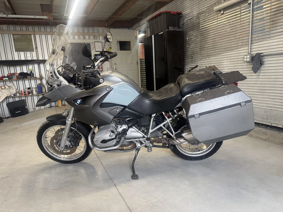 2007 BMW R1100 & R1150 & R1200 & R1250 & R1300 - Image 2 of 31