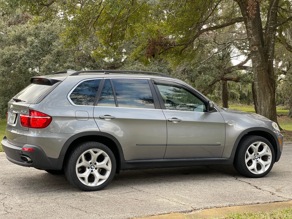 2007 BMW E70 X5 4.8i & xDrive50i - Image 17 of 31