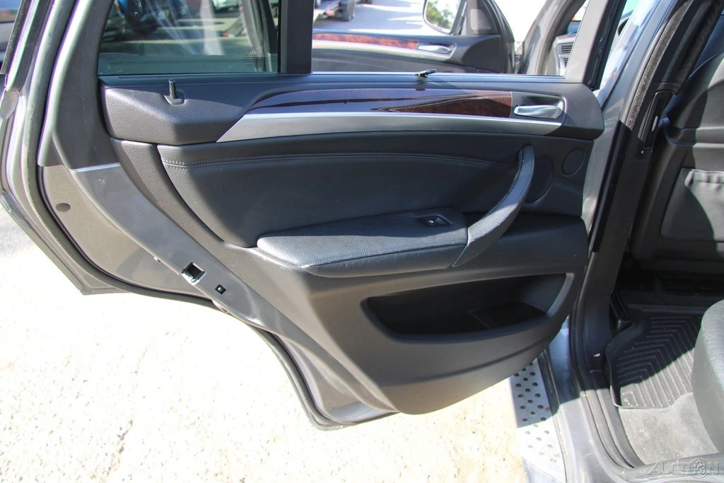 2007 BMW E70 X5 4.8i & xDrive50i - Image 19 of 21
