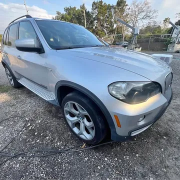 2007 BMW X5 4.8i