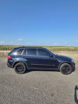2007 BMW X5 4.8i Sport Utility 4D